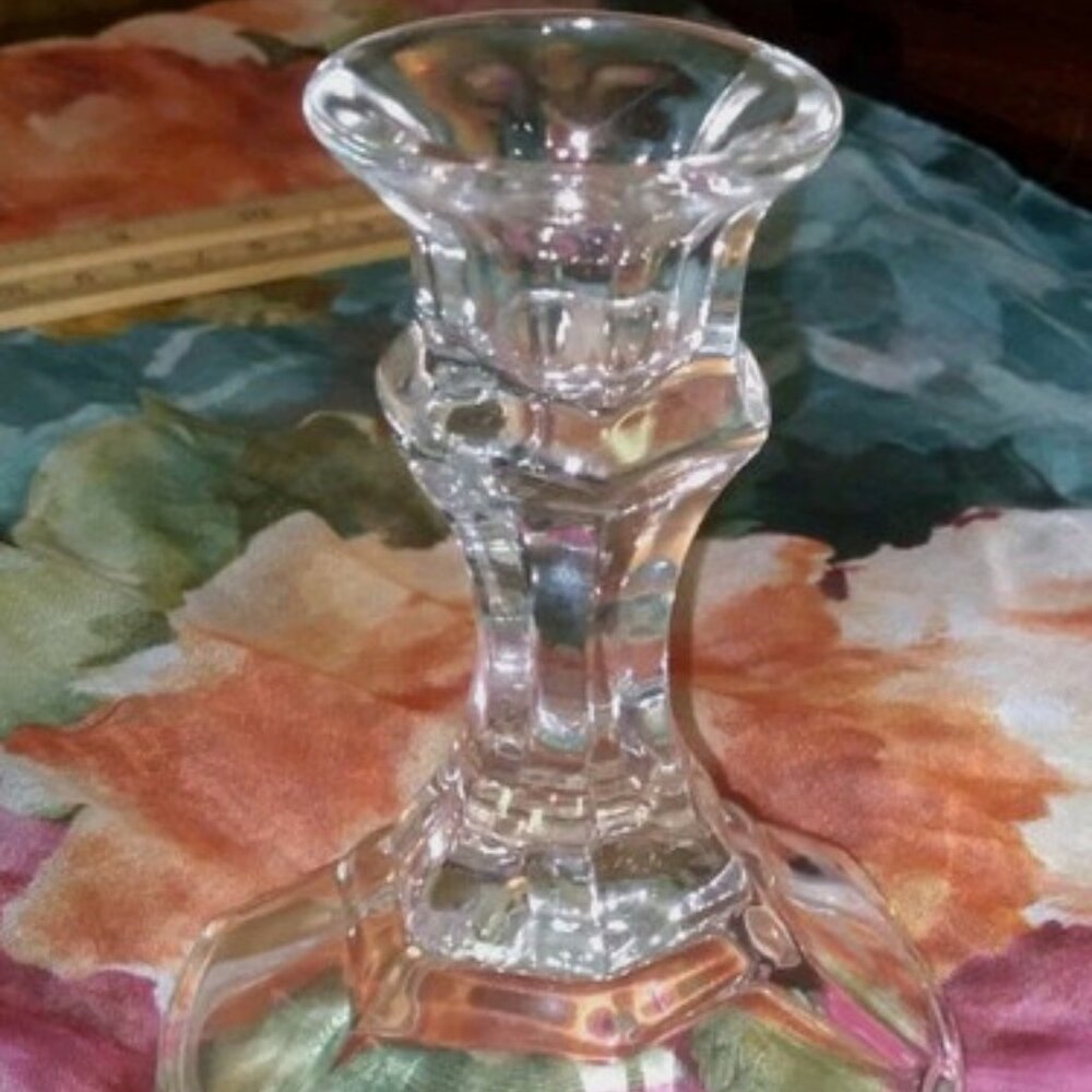 ssic, simple style that seamlessly blends with any decor. Its elegant glass desi